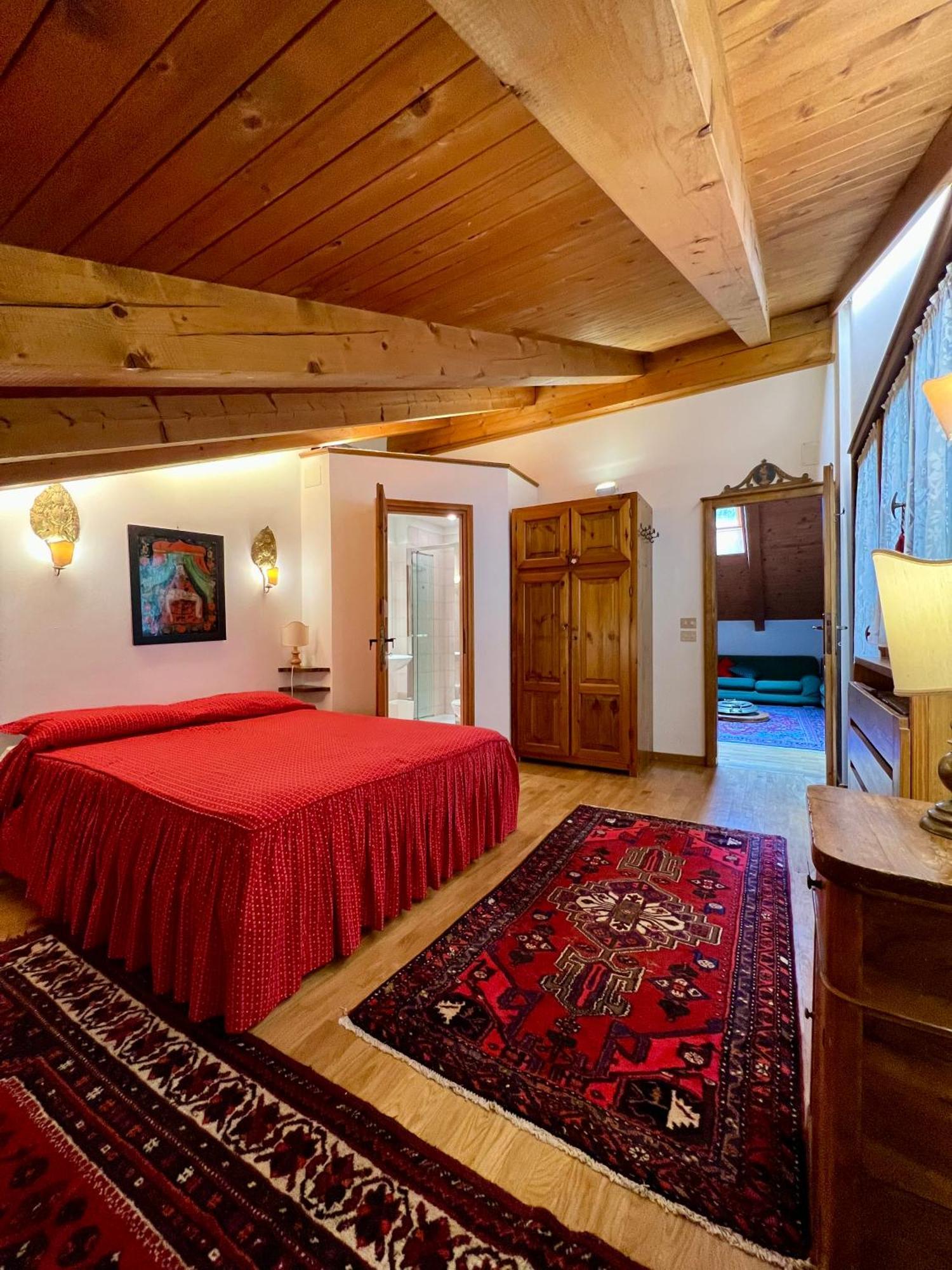 Апартаменты Mansarda A Cortina Кортина-д'Ампеццо Экстерьер фото