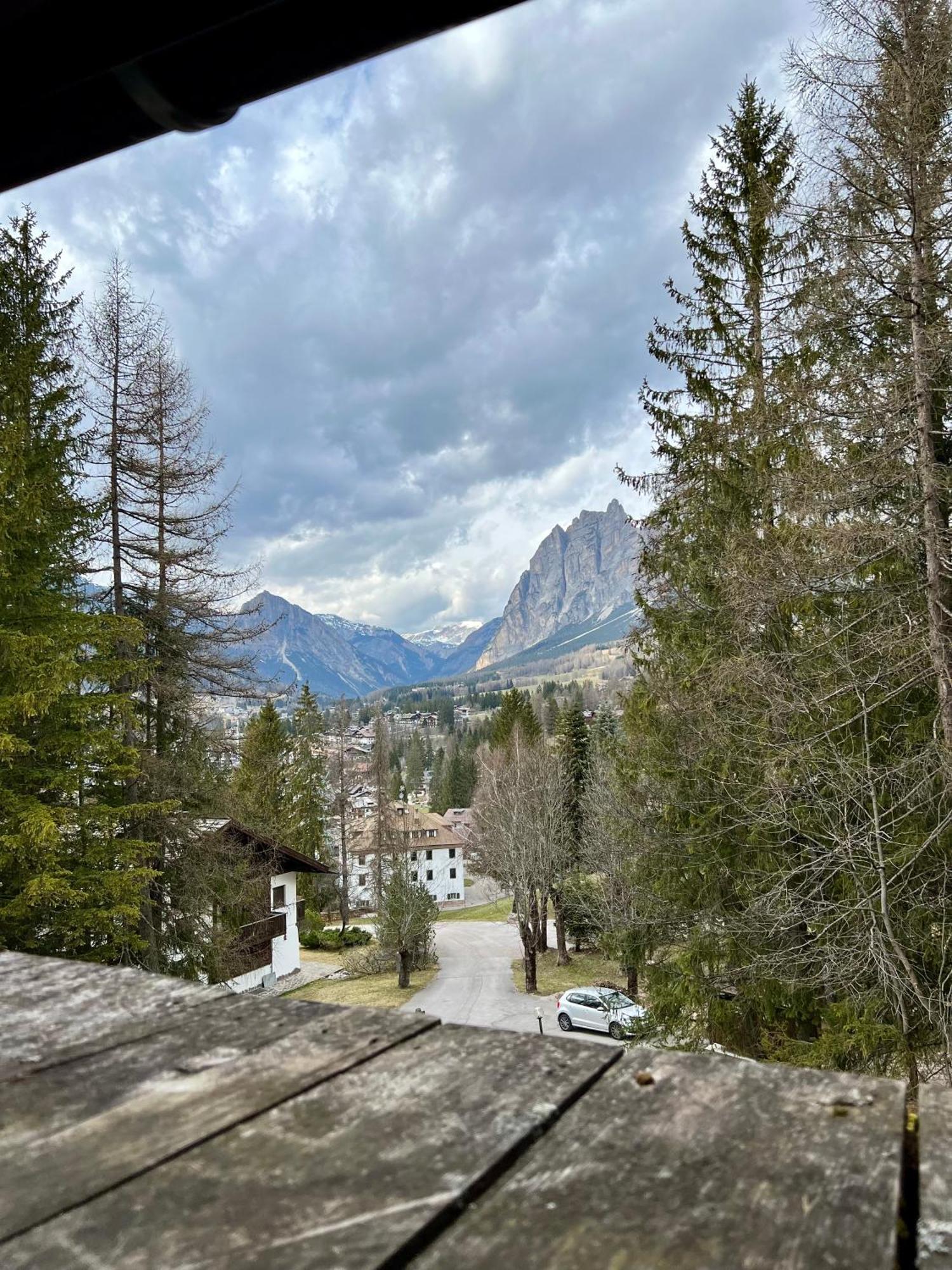 Апартаменты Mansarda A Cortina Кортина-д'Ампеццо Экстерьер фото
