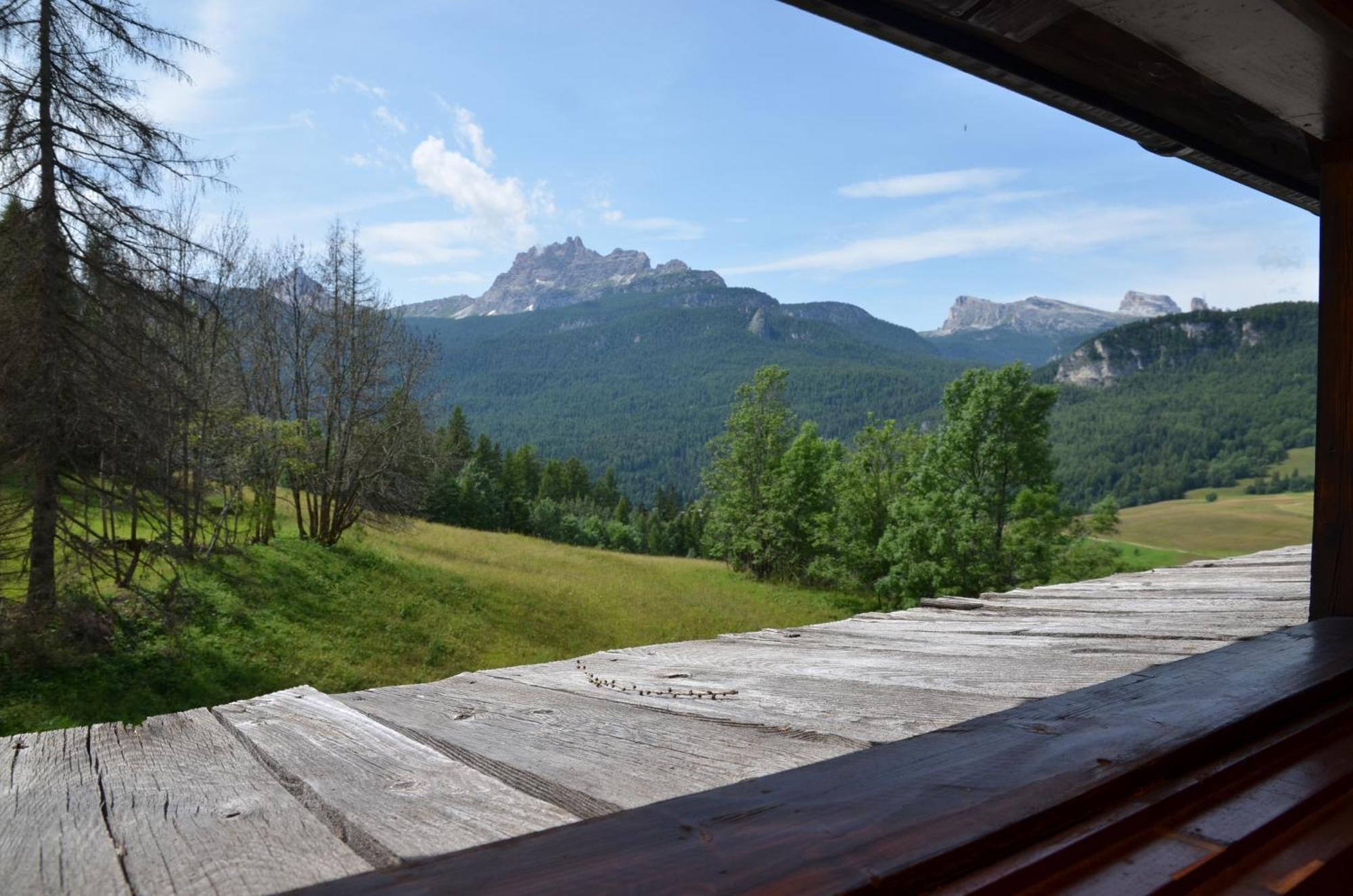 Апартаменты Mansarda A Cortina Кортина-д'Ампеццо Экстерьер фото