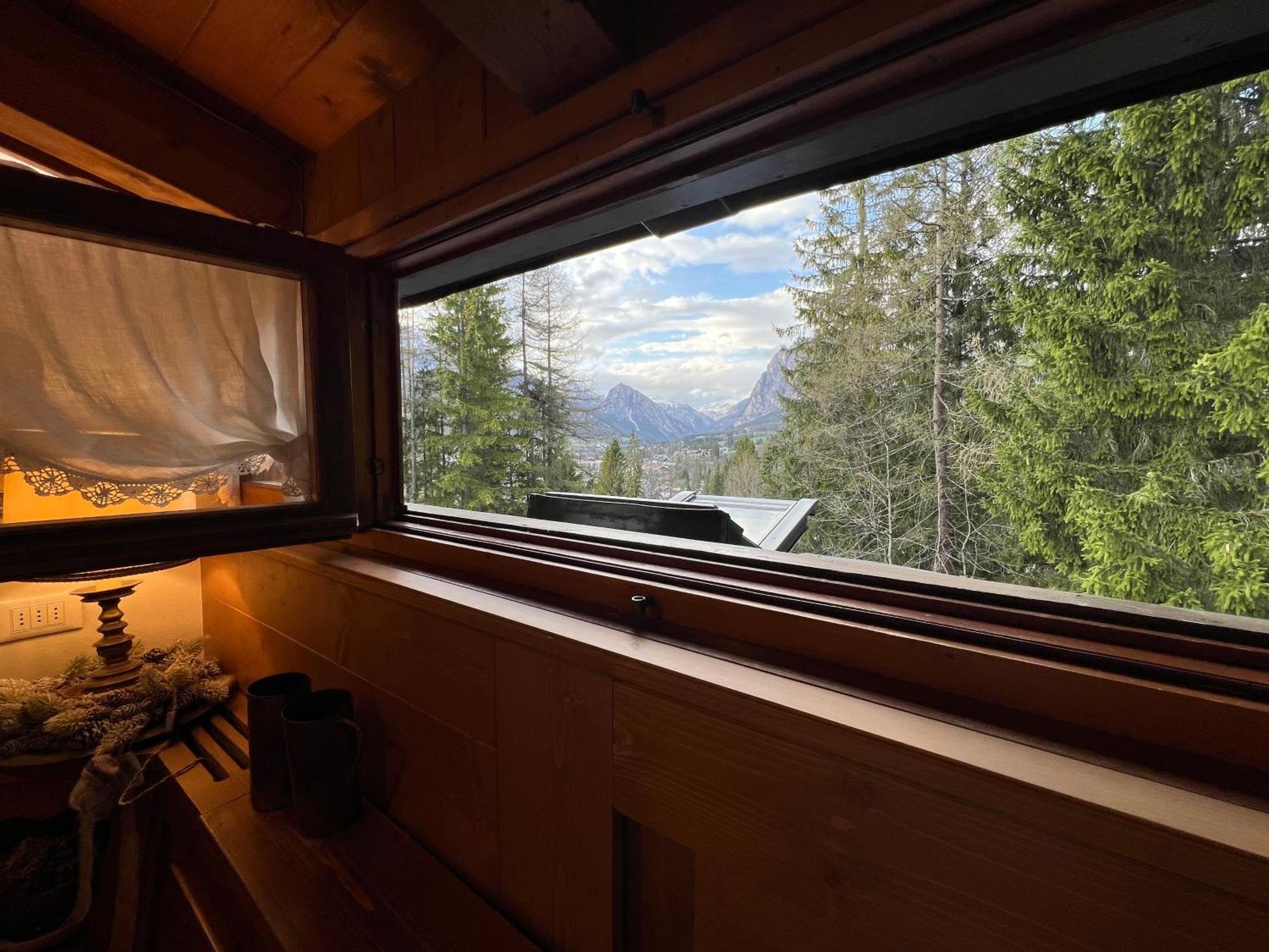 Апартаменты Mansarda A Cortina Кортина-д'Ампеццо Экстерьер фото